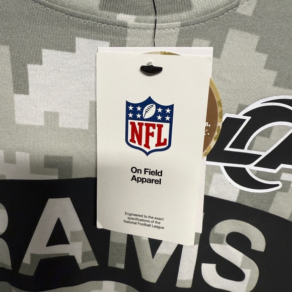 Los Angeles Rams Nike 2024 Salute To Service Performance T-Shirt - Arctic Camo M - Picture 6 of 6